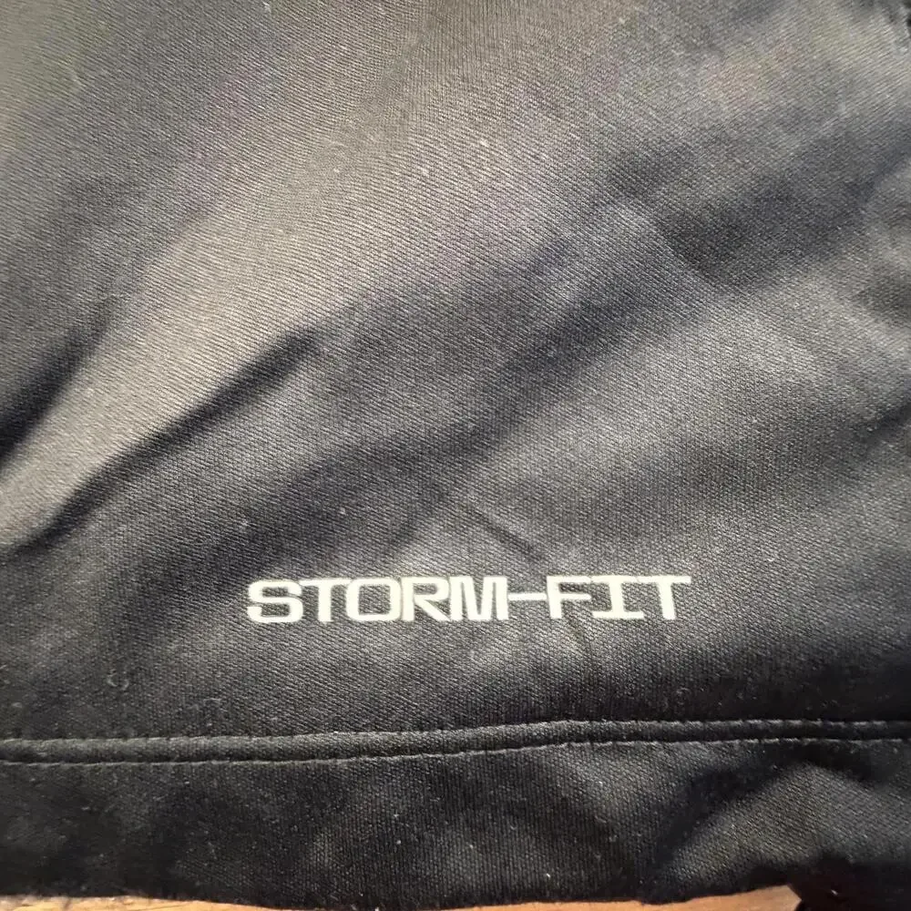 Nike storm fit